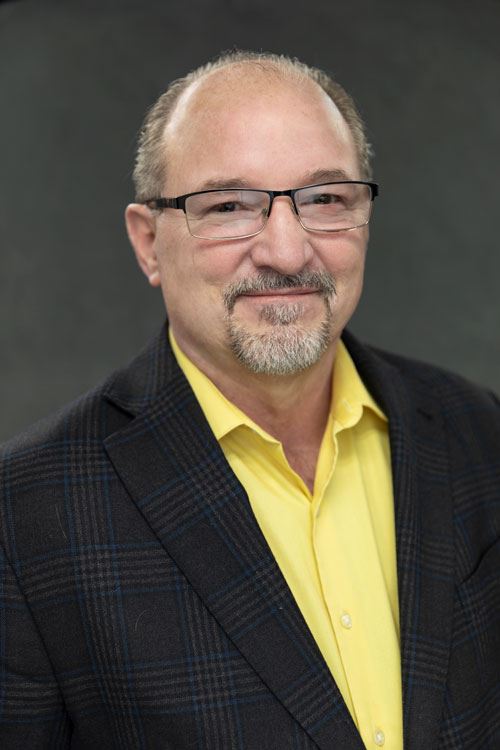 Headshot of Council Member Lloyd Worth