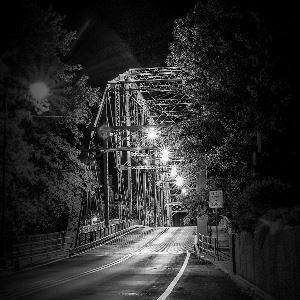 DavidThoutt_Monchrome Gateway